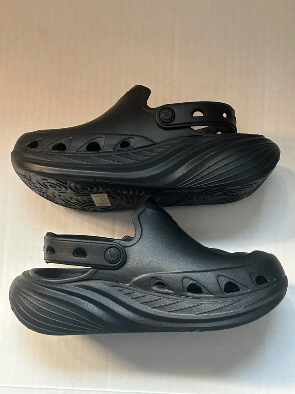 Vionic Wave RX Unisex Slip-on Supportive Cushioned Comfort Clog - Picture 12 of 15